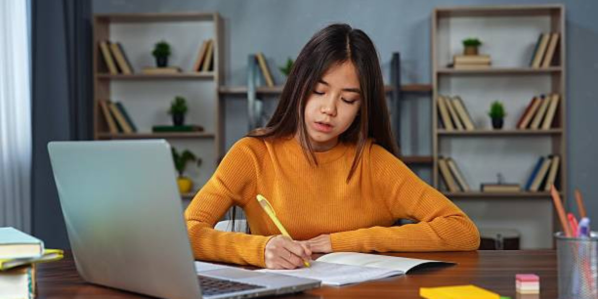 Looking for the Best Assignment Writing Help? Start Here